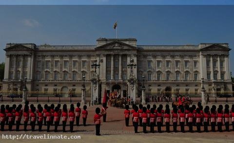 Buckingham Palace (3)