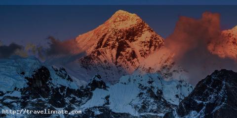 Mount Everest (1)