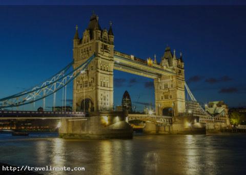 London Bridge at night beautiful view