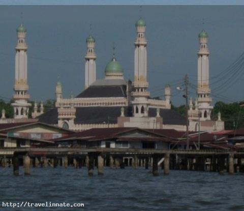 Bandar Seri Begawan mosques